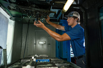 Manufacturing portraits.